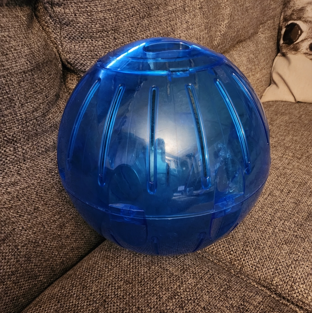 Pet Exercise Ball🐭🐹🐰🐱Bosleys Kaytee Run-About Exercise Ball